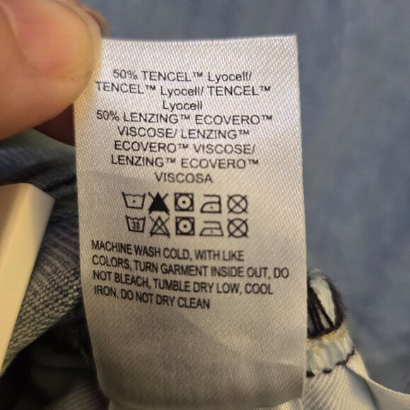 Lucky Brand Wide Leg Liquid Denim Luxe Palazzo Jeans in River 30 Capsule NWT - Picture 11 of 12